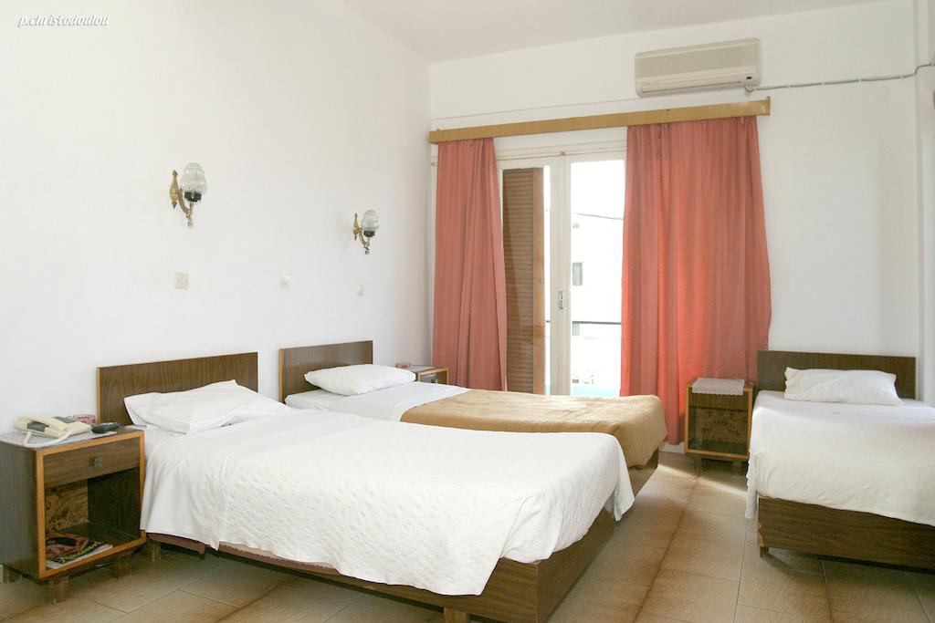 Hotel Karpathos Экстерьер фото
